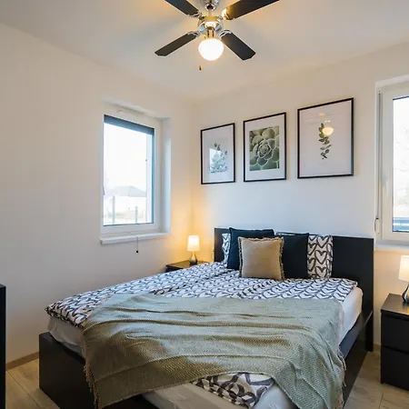 Blackwood '66 Apartmán Siófok